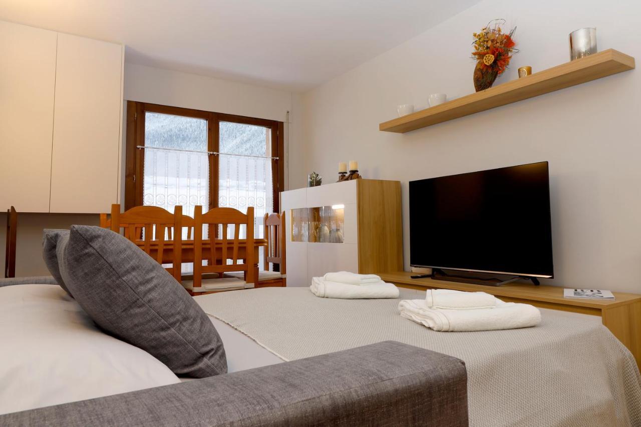 Apartamento Besiberri ビエルハ エクステリア 写真